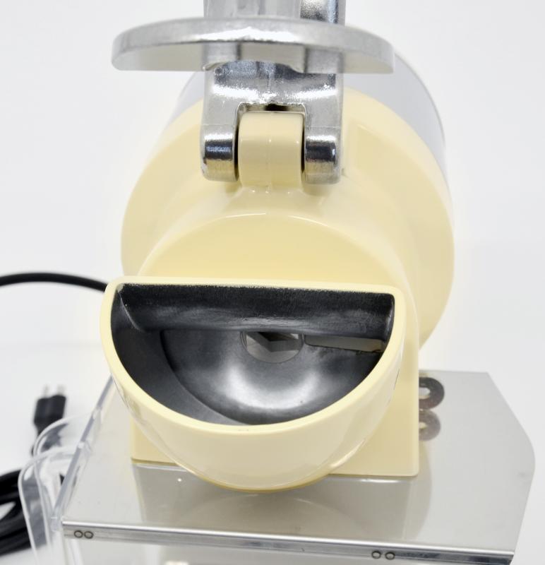 Omcan 44023 - Santos #09 Heavy-Duty Countertop Ice Shaver – 0.87 HP / 650 W - Image 3