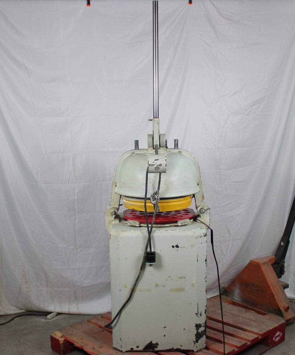 Sun Bakery HL21036A - Semi Automatic Dough Divider - 36 Piece Capacity (Work in Progress) - Image 4